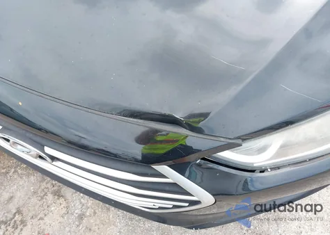 2018 Hyundai Elantra Sel из США, поврежденный, VIN 5NPD84LF7JH358248